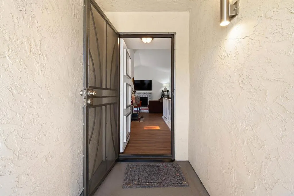 1973 Buckskin, Escondido, CA 92027 - Photo 5 of 33, Escondido, CA