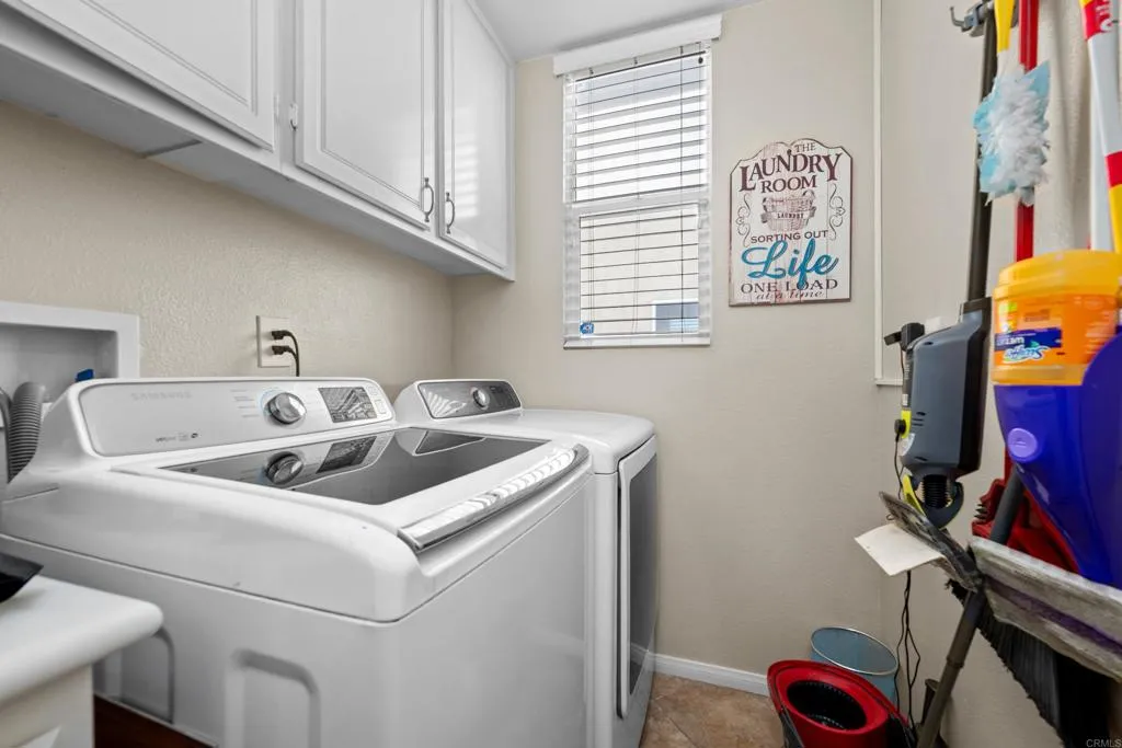 https://cdn.realtyfeed.com/cdn/127/306477008/675fb1f3534602e061c3b2e93f9d6ea6.webp