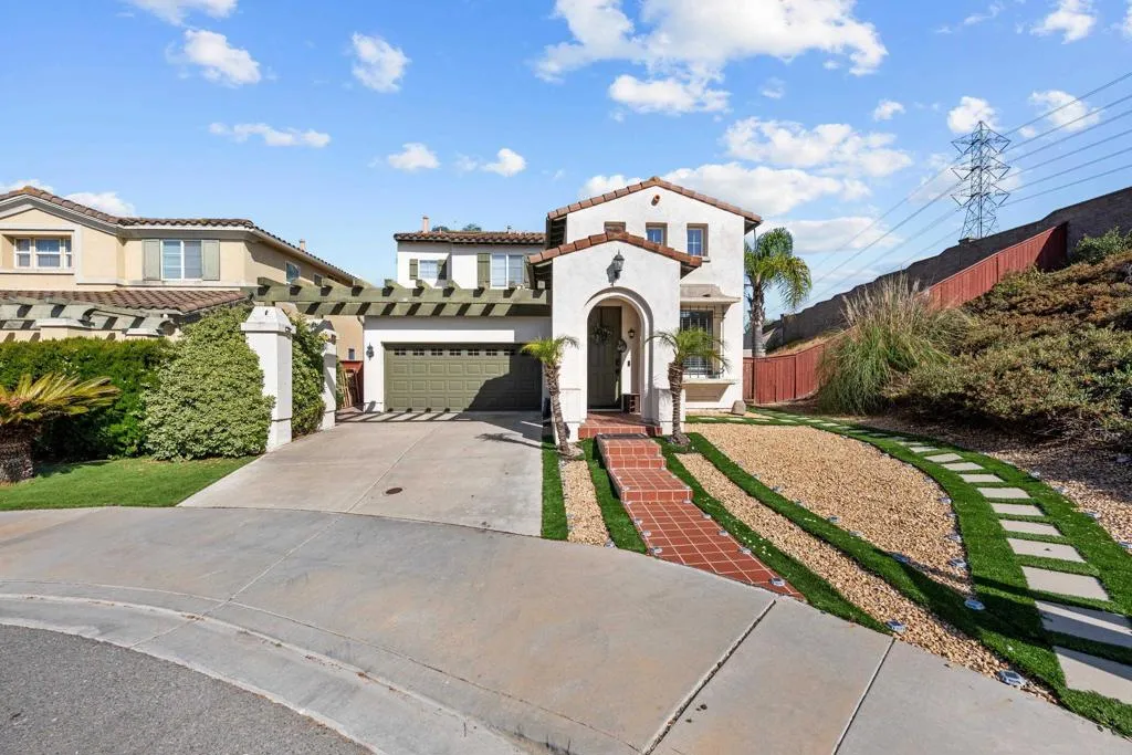 https://cdn.realtyfeed.com/cdn/127/306477008/bdae4386155d36a23b29fdc8c0a221aa.webp