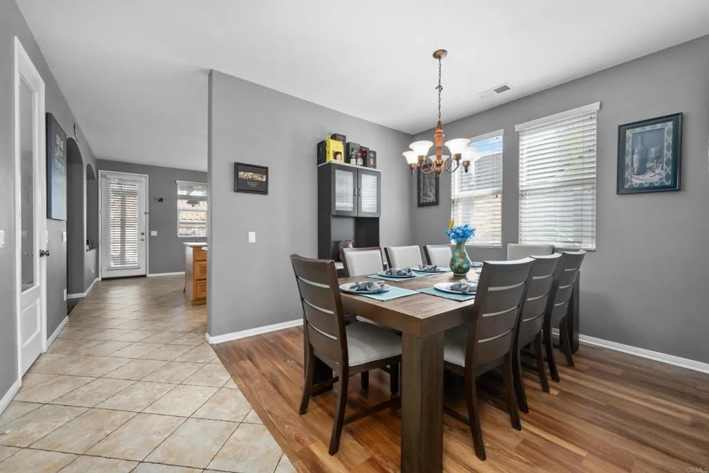 https://cdn.realtyfeed.com/cdn/127/306477008/d6687042854f1d5c0814a0c593f4fc61.webp