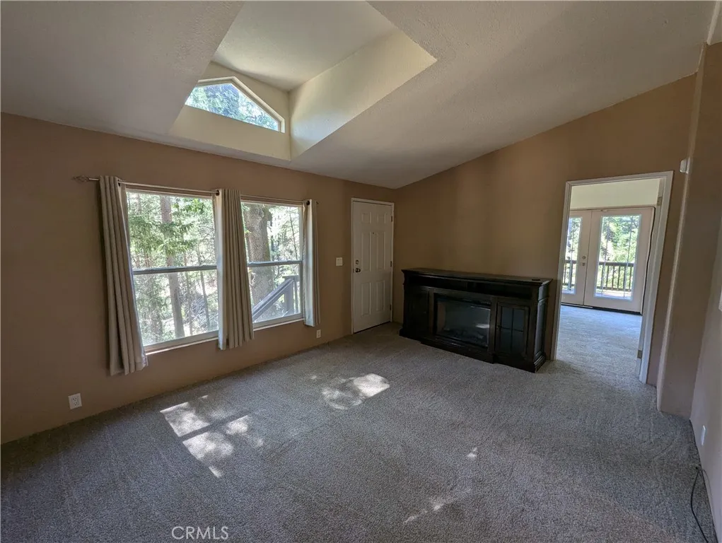 16121 Golf Road, Cobb, CA 95426 - Photo 3 of 27, Cobb, CA