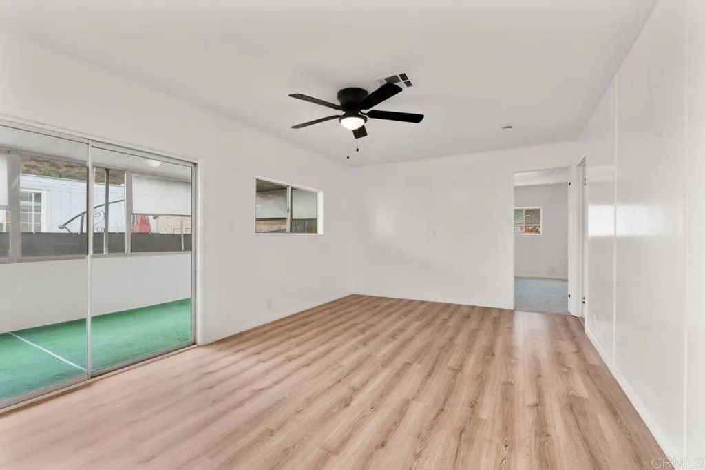 https://cdn.realtyfeed.com/cdn/127/306477052/0e269de92f962110c4c2fd1daea53974.webp