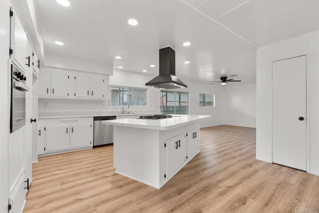 https://cdn.realtyfeed.com/cdn/127/306477052/ff2d7e161a49e0d7565a84a538129a8e.webp