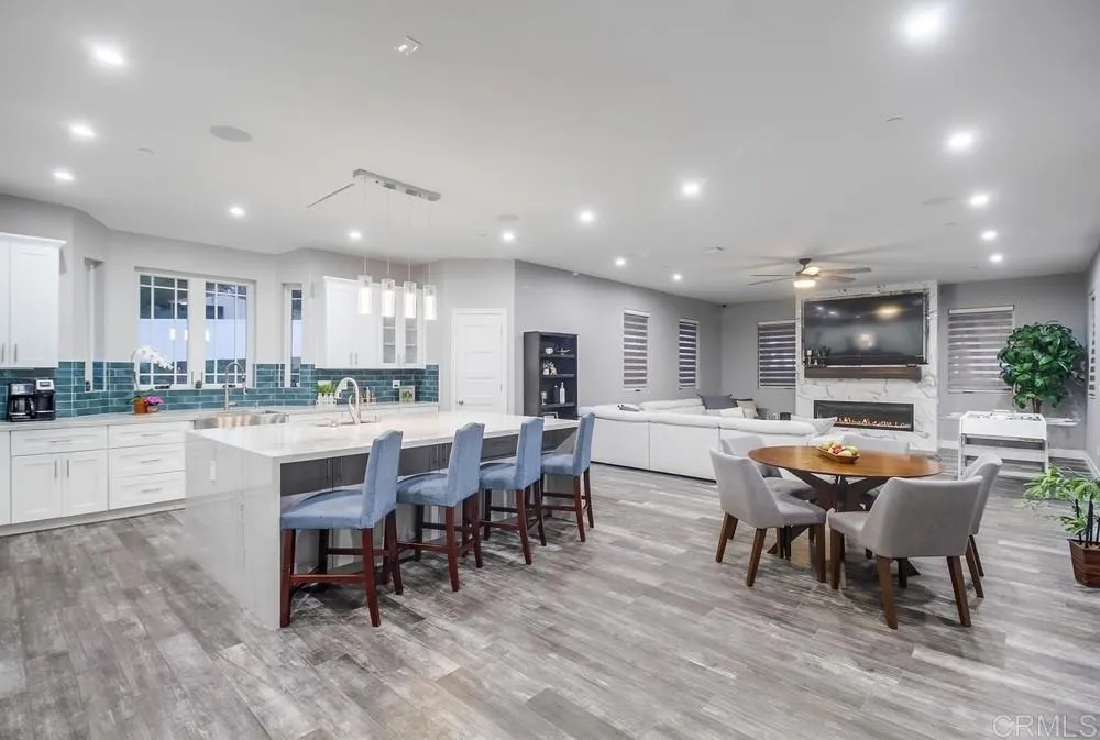 https://cdn.realtyfeed.com/cdn/127/306477071/7267a5f54565371675c54bea927a4ab5.webp