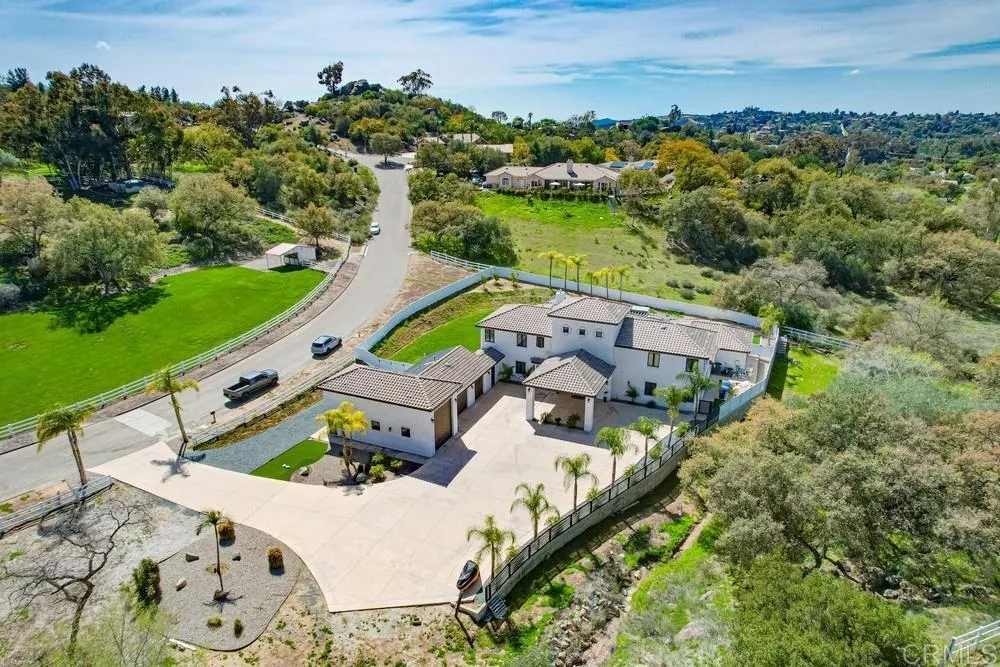 https://cdn.realtyfeed.com/cdn/127/306477071/88d2b61046f7335e21e95cff12516cc6.webp