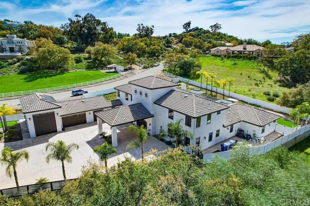 https://cdn.realtyfeed.com/cdn/127/306477071/cc171744d2ec8e0012ecd5a63199725c.webp