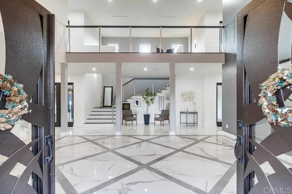https://cdn.realtyfeed.com/cdn/127/306477071/cc230705340525a4e19a2444a4ae7b44.webp