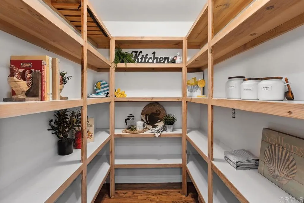 https://cdn.realtyfeed.com/cdn/127/306477073/0126e4b59f57207bd895726c8530d969.webp