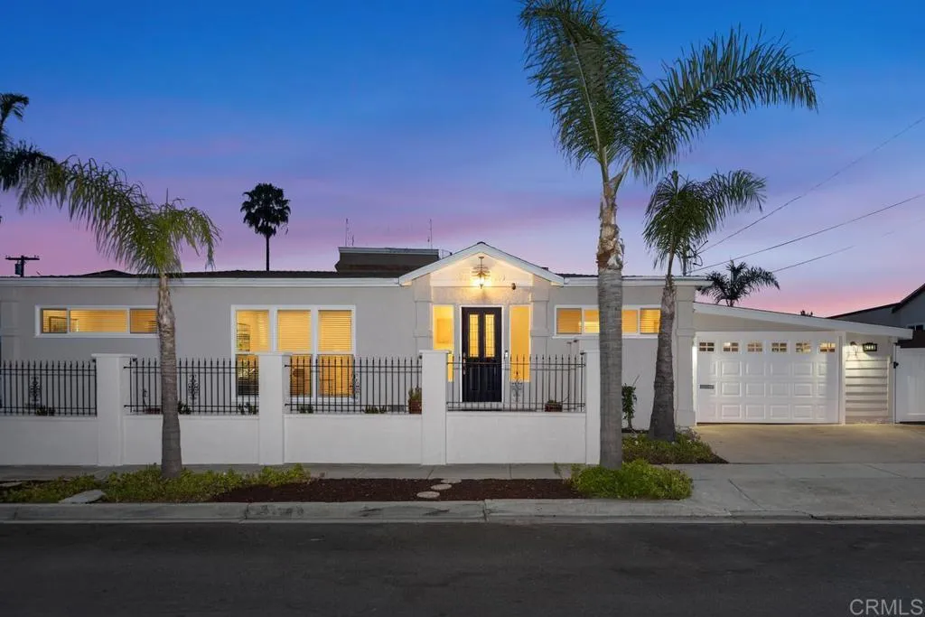 https://cdn.realtyfeed.com/cdn/127/306477073/38bea636776203b966664333d8972a96.webp