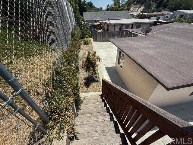 https://cdn.realtyfeed.com/cdn/127/306477155/5f95f99770e4f3ac2bc6de7eb60c71c1.webp