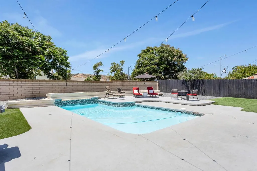 https://cdn.realtyfeed.com/cdn/127/306477161/ac1e81374f19a92ea888456aeb093c1b.webp