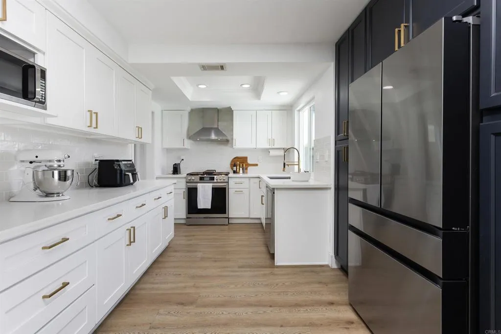 https://cdn.realtyfeed.com/cdn/127/306477161/c12f4832010140bad272c3449bad89cc.webp