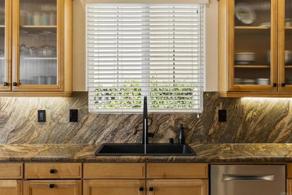 https://cdn.realtyfeed.com/cdn/127/306477173/87fa41f42565e3dade762f1e5ec30c1a.webp
