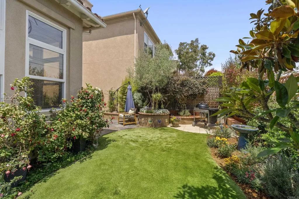https://cdn.realtyfeed.com/cdn/127/306477173/a019fda5cca44153ab9cfcd5a775f2e9.webp
