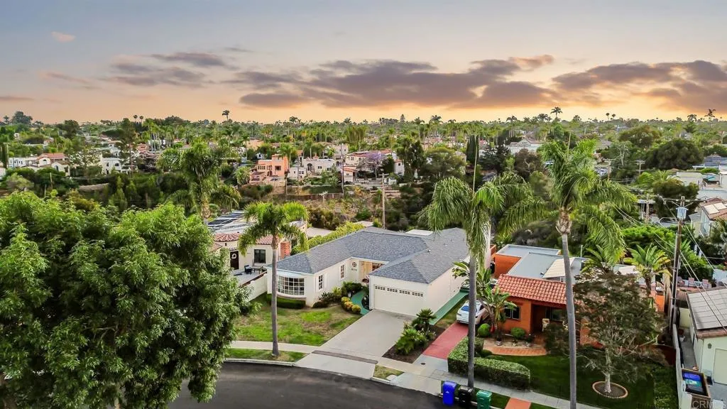 https://cdn.realtyfeed.com/cdn/127/306477239/7bb47cadd0230a8ebcab5b1094df530e.webp