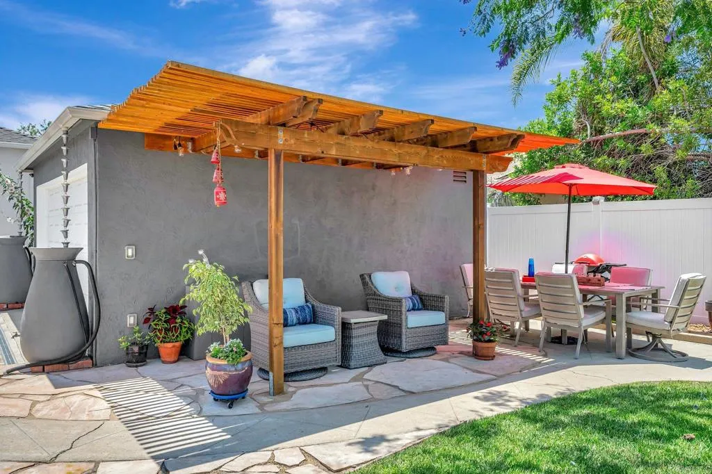 https://cdn.realtyfeed.com/cdn/127/306477307/783852b9cabf5c9c1032e9e84866165e.webp