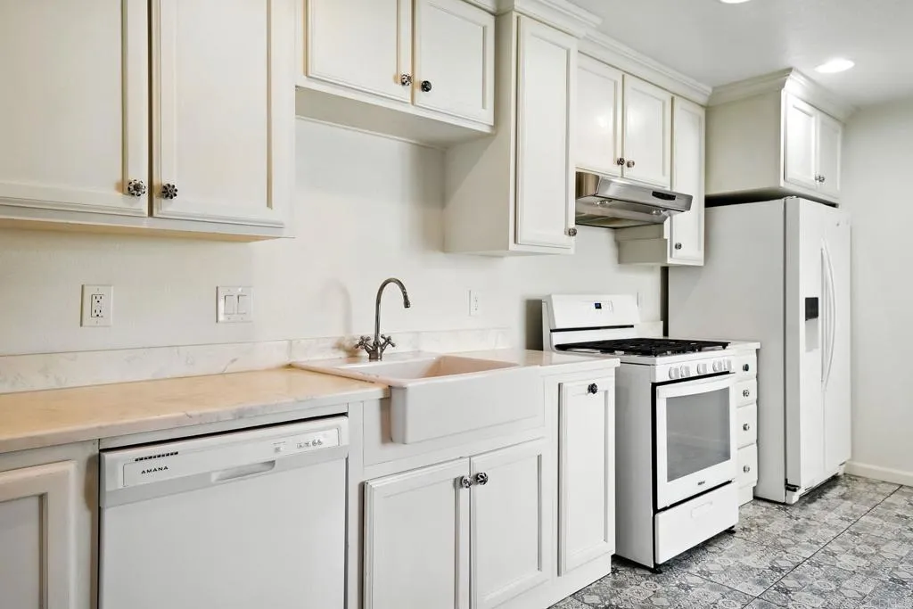 Photo #12: PTP2504791 Listing: Photo #12