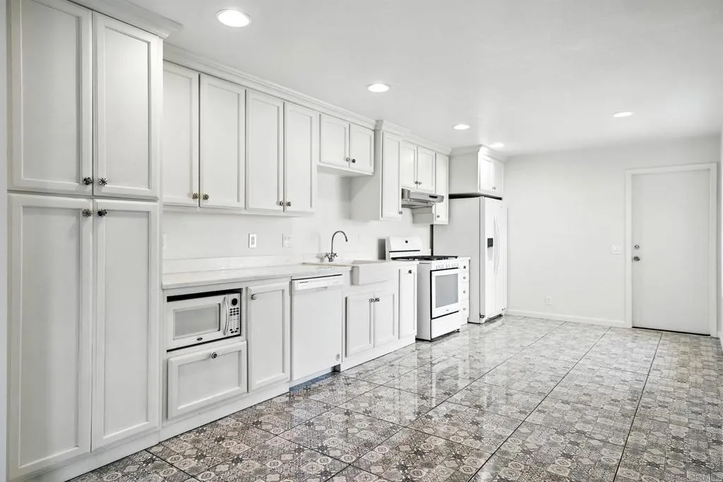 Photo #11: PTP2504791 Listing: Photo #11