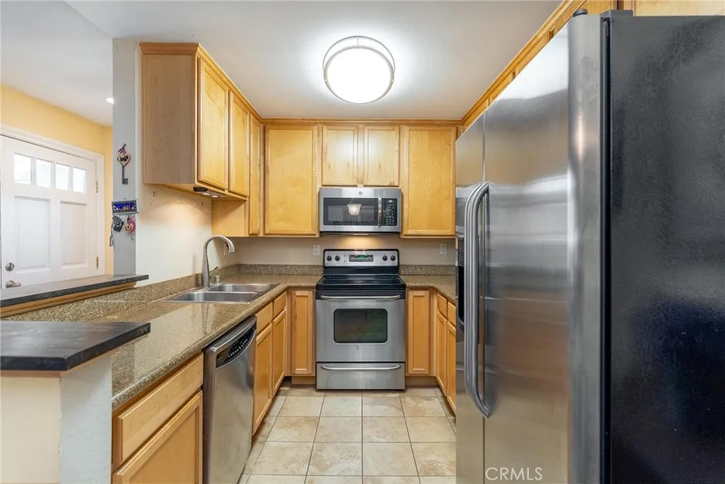 3555 Grove Street Unit 231