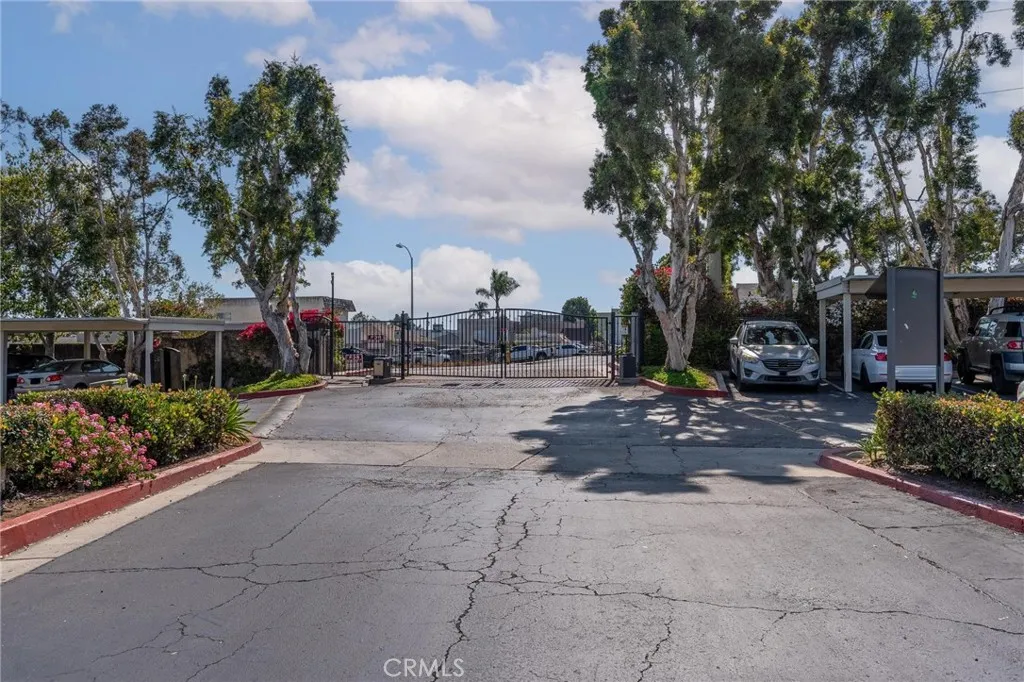 Photo #23: SW25143498 Listing: Photo #23