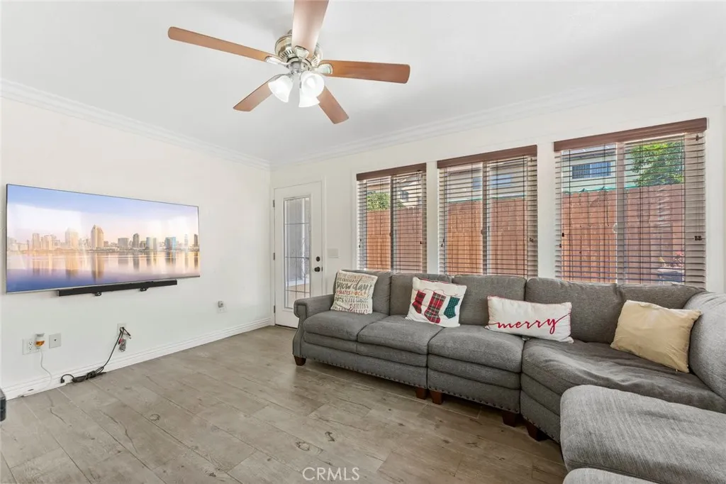 https://cdn.realtyfeed.com/cdn/127/306477459/0ff5075510d96ab828b20c764b157bcb.webp