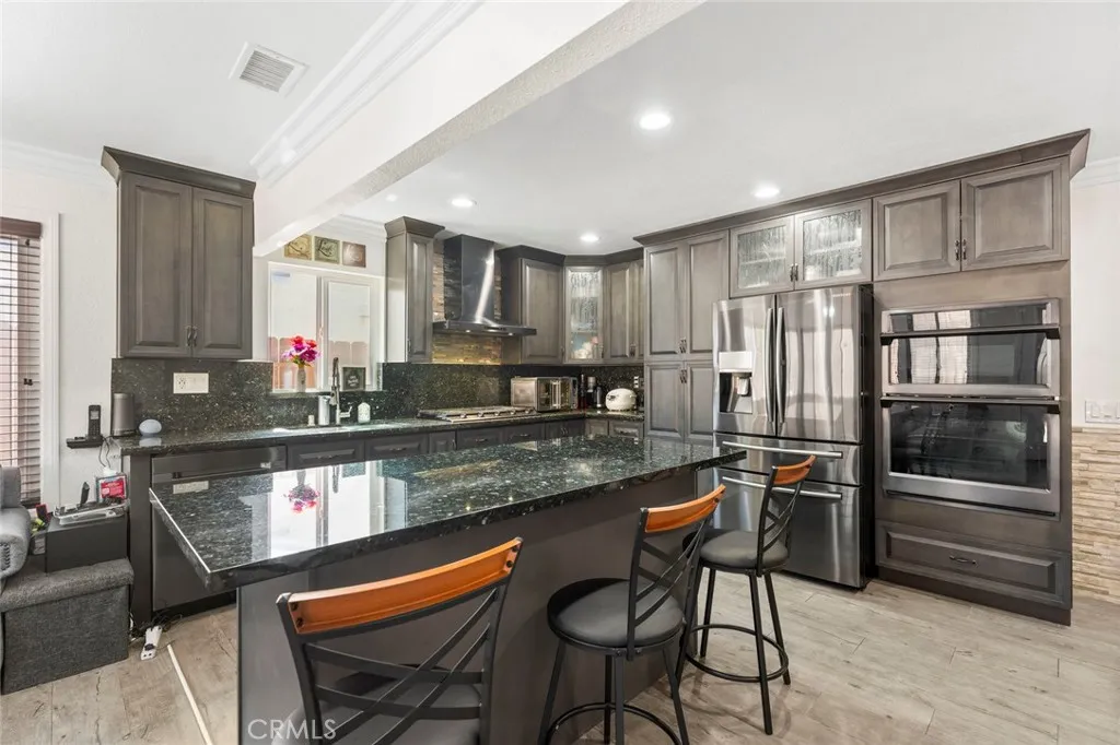 https://cdn.realtyfeed.com/cdn/127/306477459/7f25b5e0659df310672ddaab0468c2e8.webp