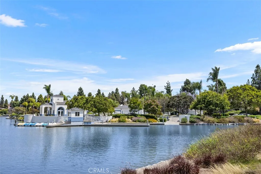 https://cdn.realtyfeed.com/cdn/127/306477518/414af296e55b496ba77e18628ba3889e.webp