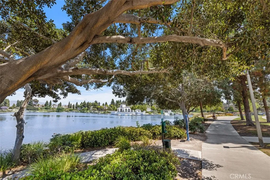https://cdn.realtyfeed.com/cdn/127/306477518/43611998c5fb3c6494045d4bbda3f0ee.webp
