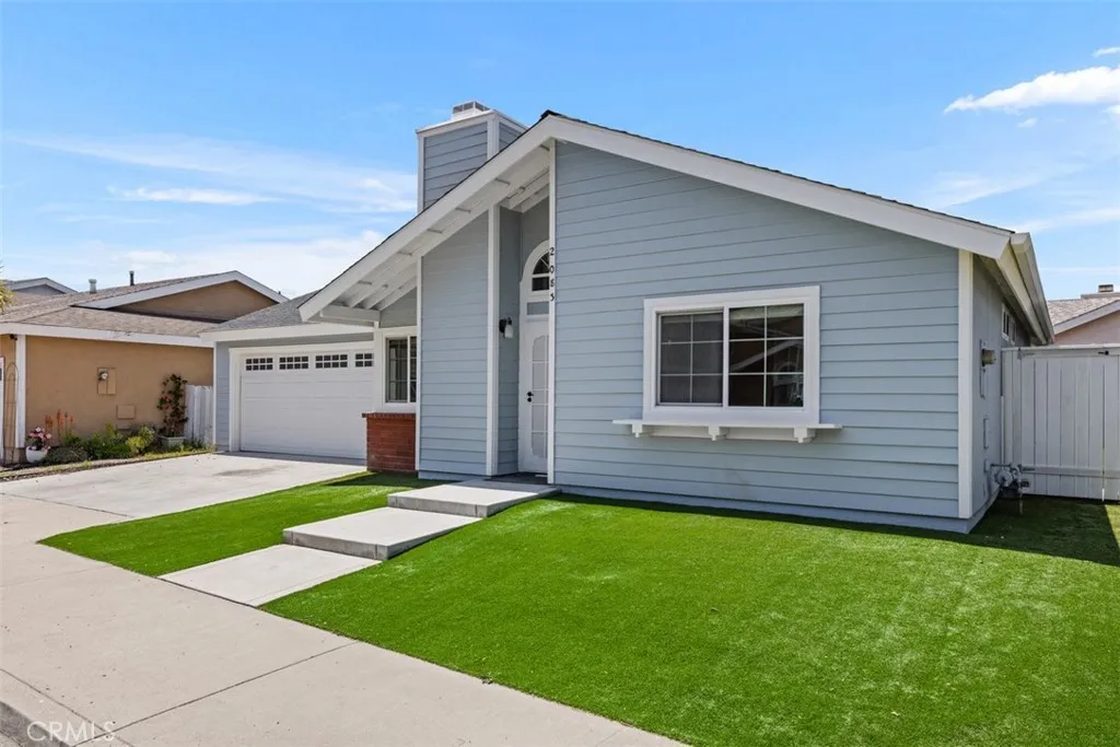https://cdn.realtyfeed.com/cdn/127/306477518/6b921b36556c963112c251a9e3aa7439.webp