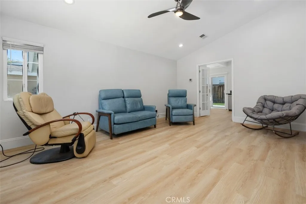 https://cdn.realtyfeed.com/cdn/127/306477518/ce9fda0f8b43edf146ecc788248f80f1.webp