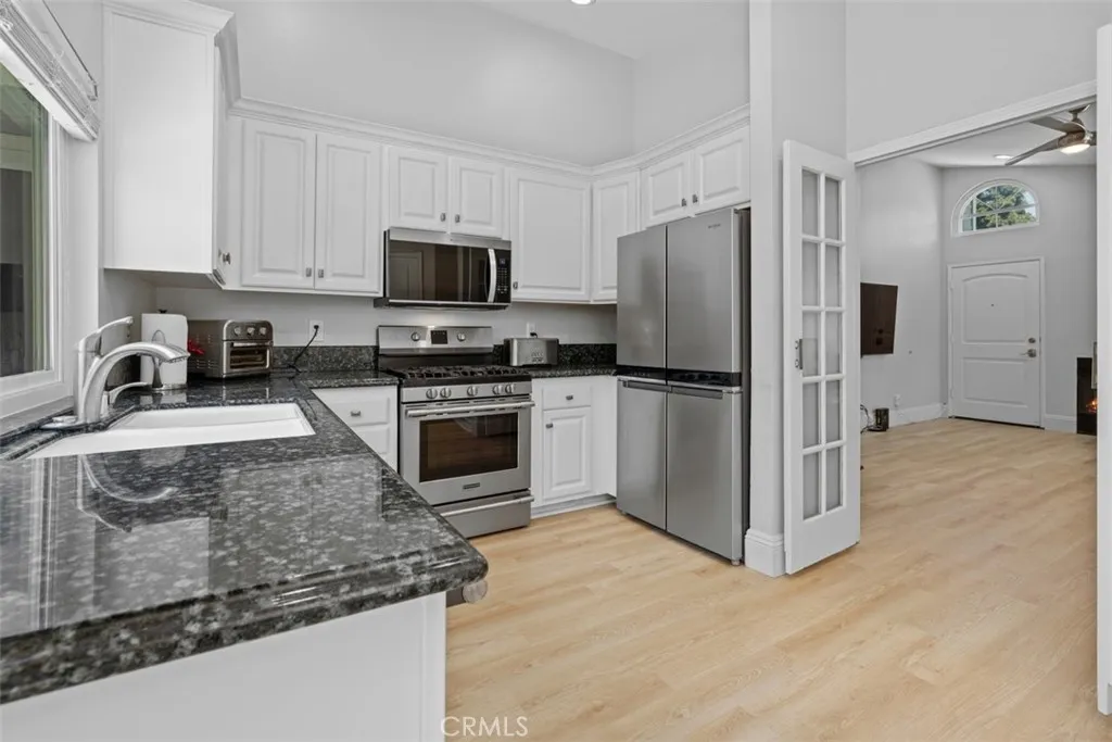 https://cdn.realtyfeed.com/cdn/127/306477518/f556ec7cc2dab3e39d584591fc15a3ae.webp