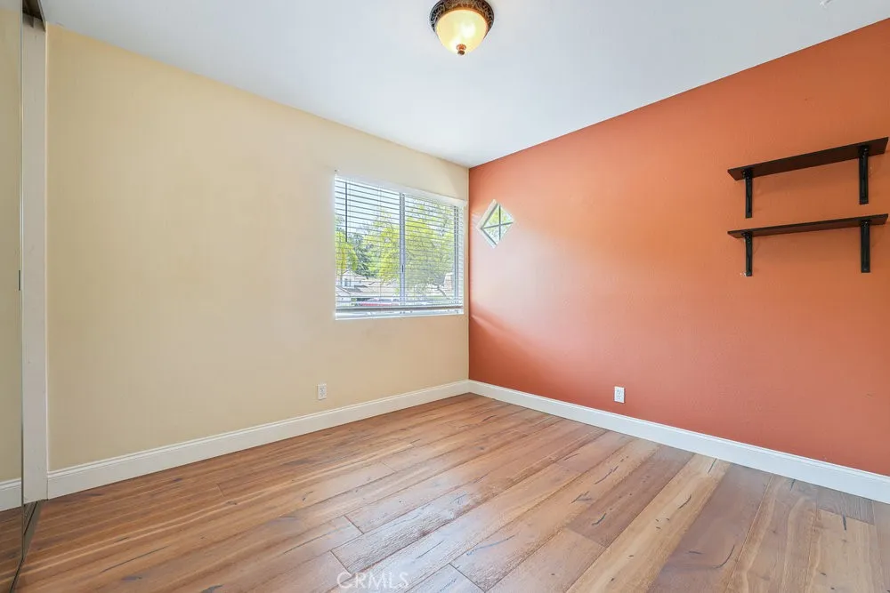 https://cdn.realtyfeed.com/cdn/127/306477814/9a8434593f8fa03ff1ab9a9e16fa9f88.webp