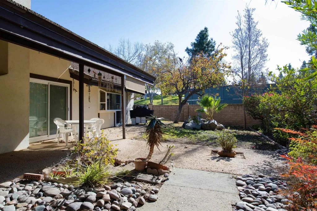 https://cdn.realtyfeed.com/cdn/127/306477991/d0f083999dc7385b35826622a99d2c1b.webp