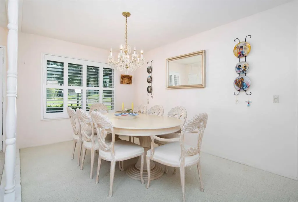 https://cdn.realtyfeed.com/cdn/127/306477991/ed5415b171456231cb3799dfc1b008b6.webp
