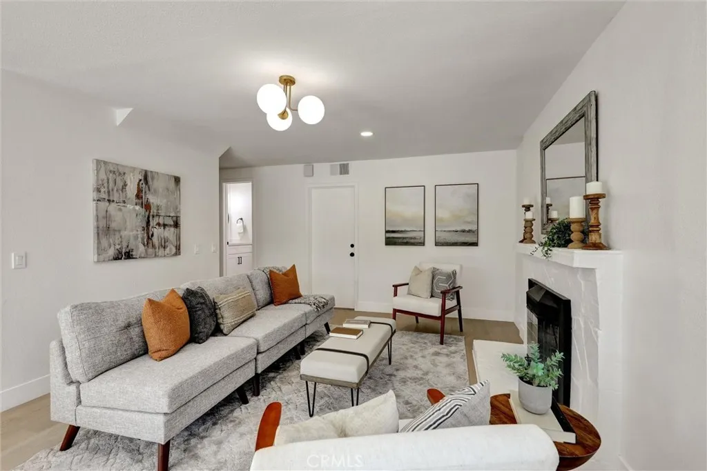 https://cdn.realtyfeed.com/cdn/127/306478127/ffca3fb6fc38ec2020625bd4ae038fd0.webp