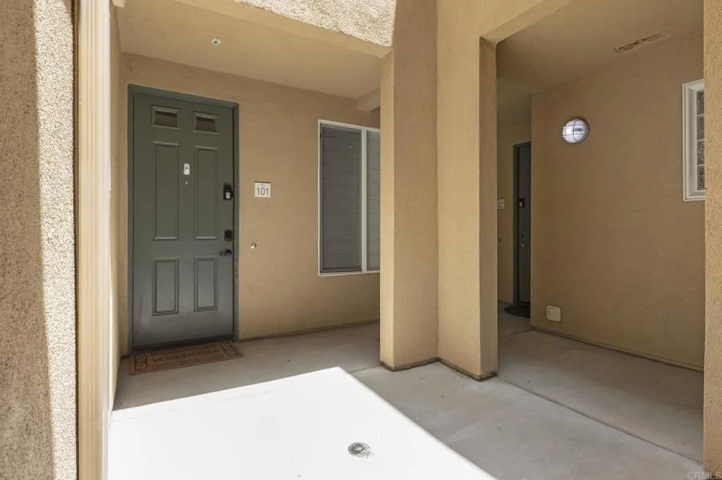 https://cdn.realtyfeed.com/cdn/127/306478172/13650f01cecc0ec0d11cb1737351e334.webp