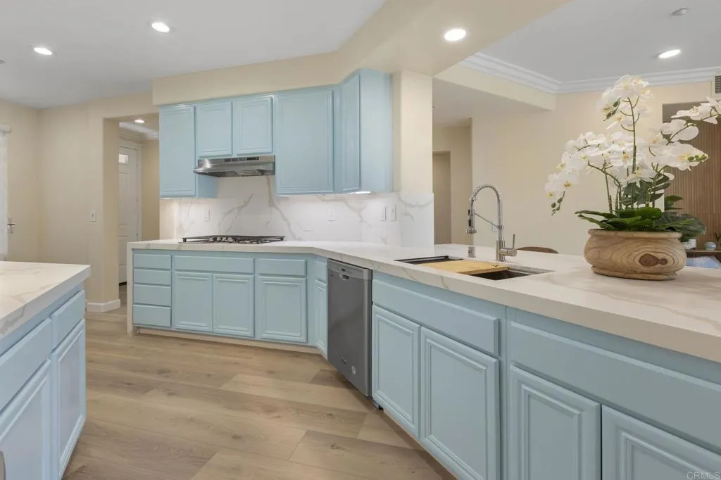 https://cdn.realtyfeed.com/cdn/127/306478172/297add90ad1e509803d313aecf513b00.webp