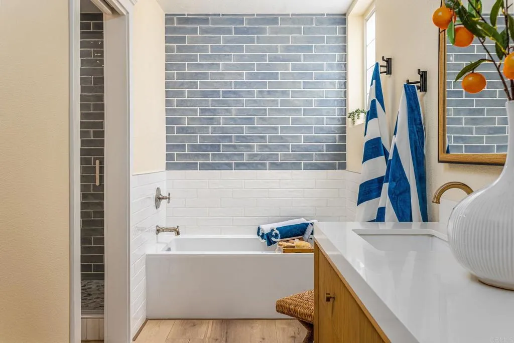 https://cdn.realtyfeed.com/cdn/127/306478172/4948c6b15a80ff5c19f851f42c223865.webp