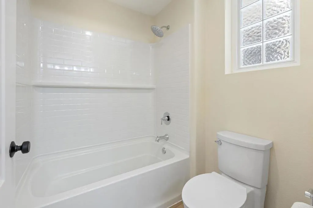 https://cdn.realtyfeed.com/cdn/127/306478172/864dabb716ab0e85a0487c579a4552db.webp
