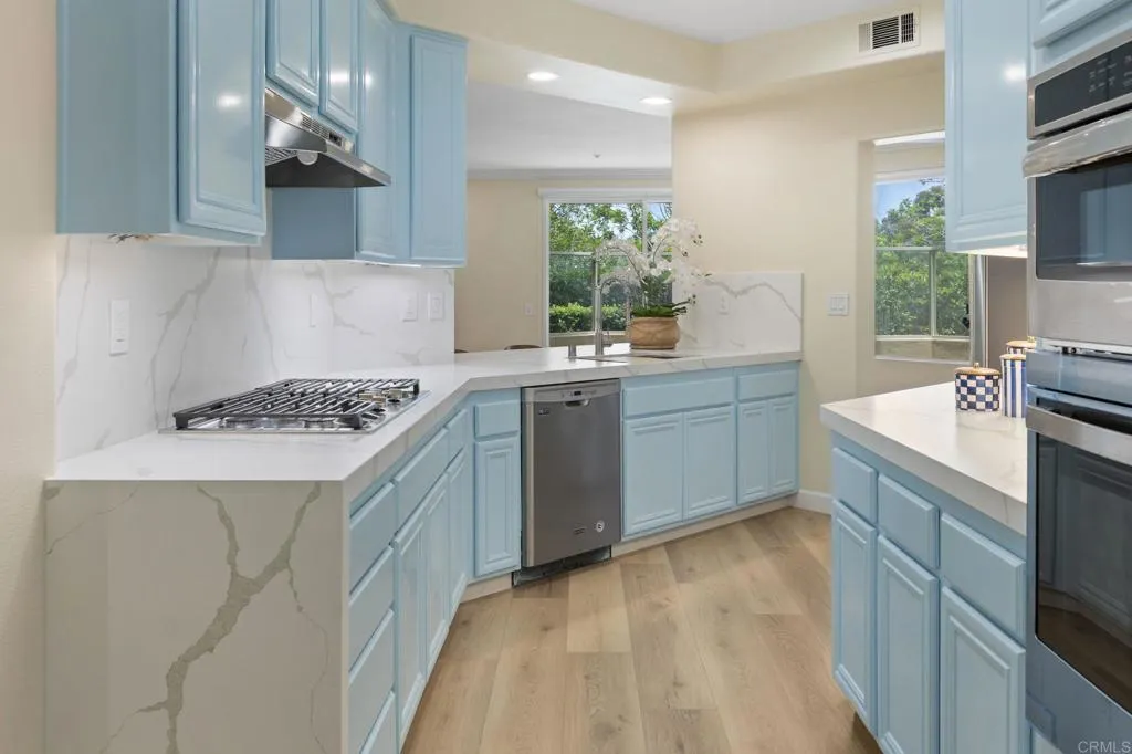 Photo #2: NDP2506362 Listing 