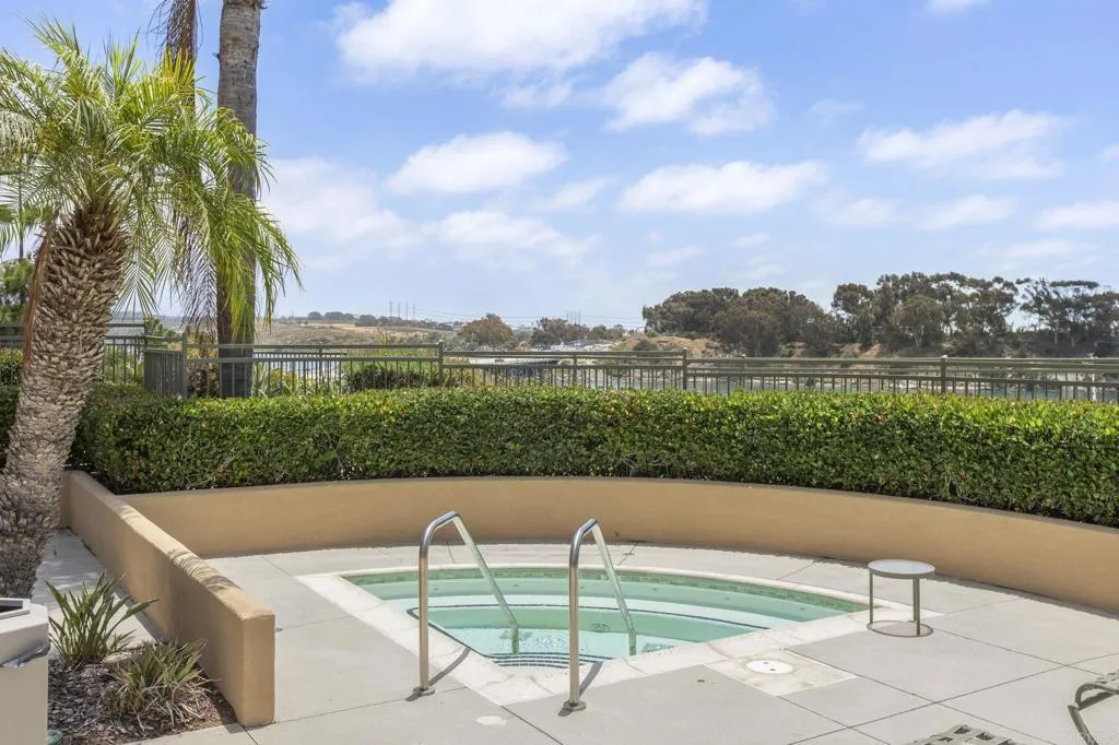 https://cdn.realtyfeed.com/cdn/127/306478172/d4448f444b0a762fd3d2e360f46b31e3.webp
