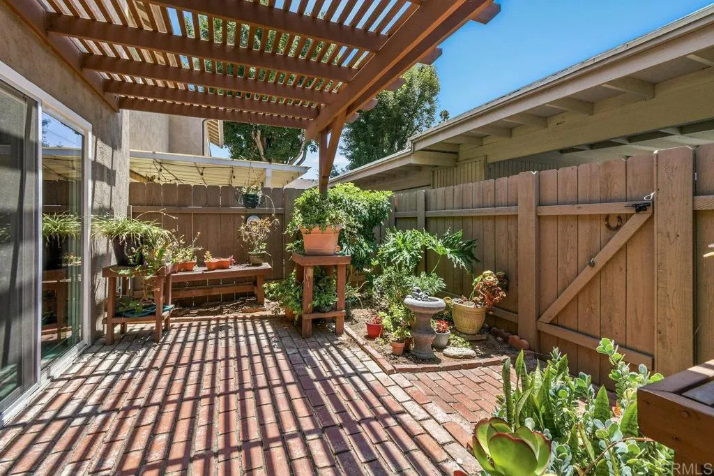 Photo #27: PTP2504824 Listing: Photo #27