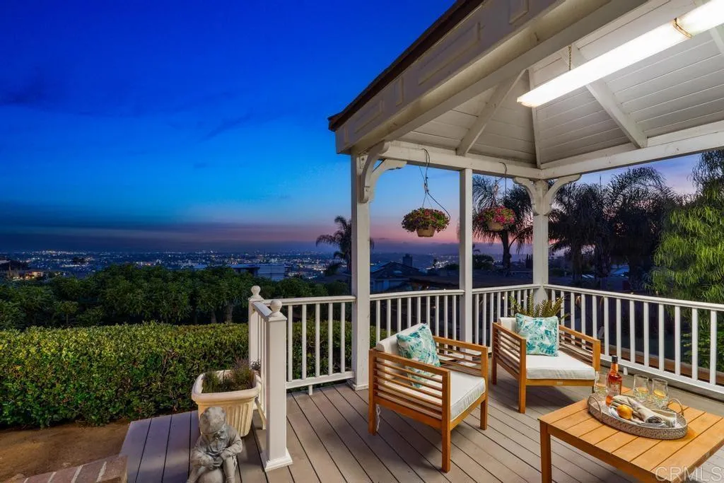 https://cdn.realtyfeed.com/cdn/127/306478236/1efb646baa8f9ac3dc9b2c2f2de8a1c0.webp
