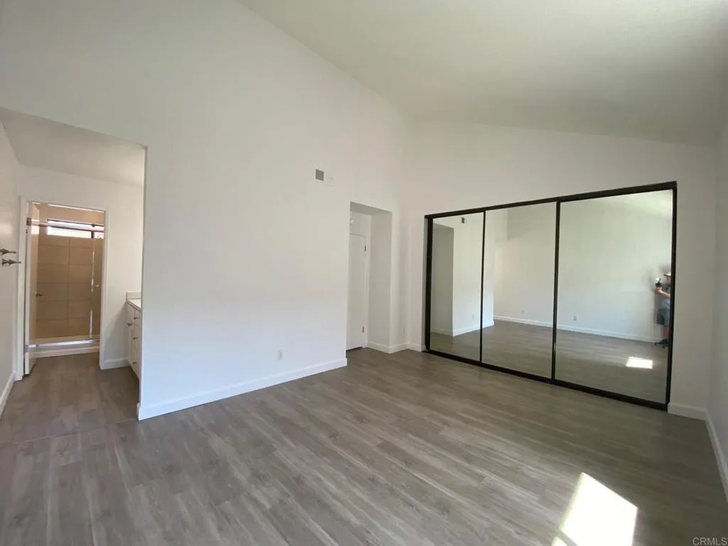 https://cdn.realtyfeed.com/cdn/127/306478371/8d926282de6e56a59ae2c365dd1bb523.webp