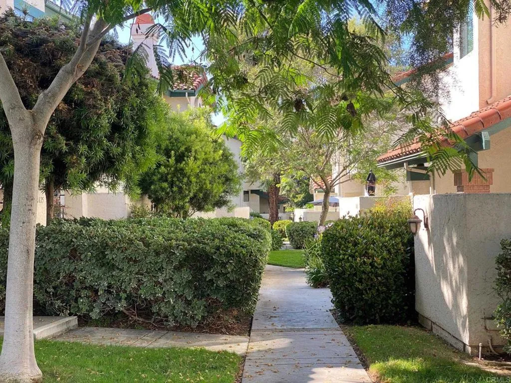 Photo #3: PTP2504830 Listing 