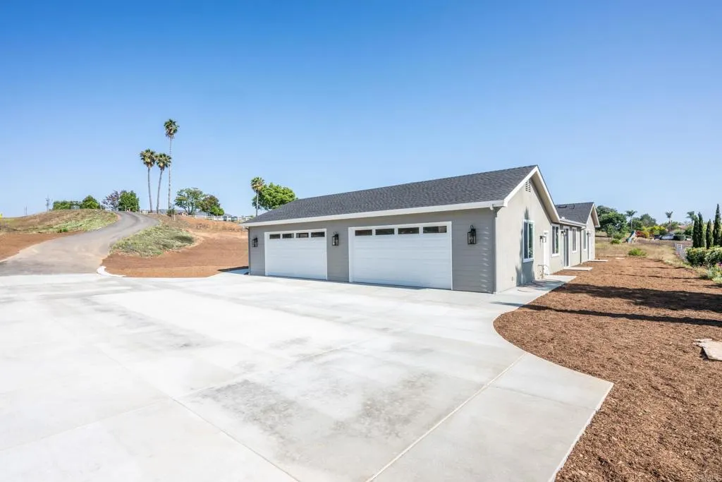 https://cdn.realtyfeed.com/cdn/127/306478392/5a3dd4c0f734fea152ca6b387e70ffd9.webp