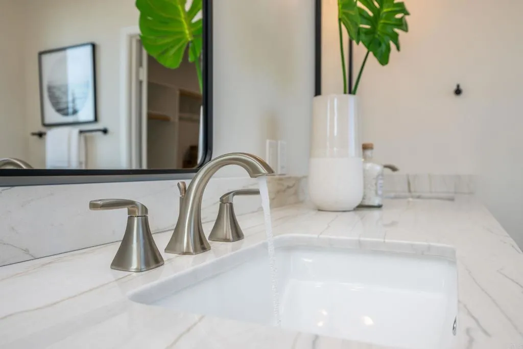 https://cdn.realtyfeed.com/cdn/127/306478392/6d9a7796aeab813953ccfc13f729008f.webp