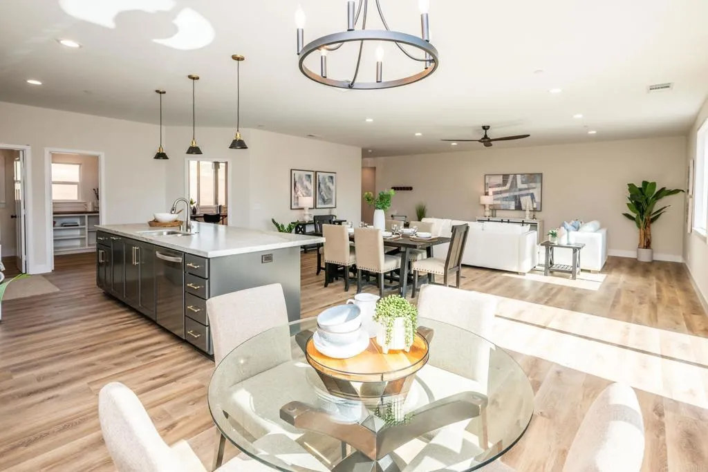 https://cdn.realtyfeed.com/cdn/127/306478392/82ab9f9ce1eb6ab001a9116b0fce1e8a.webp