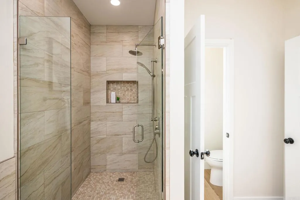 https://cdn.realtyfeed.com/cdn/127/306478392/9f97673bfd6b8e09a7c69a4c9410512b.webp