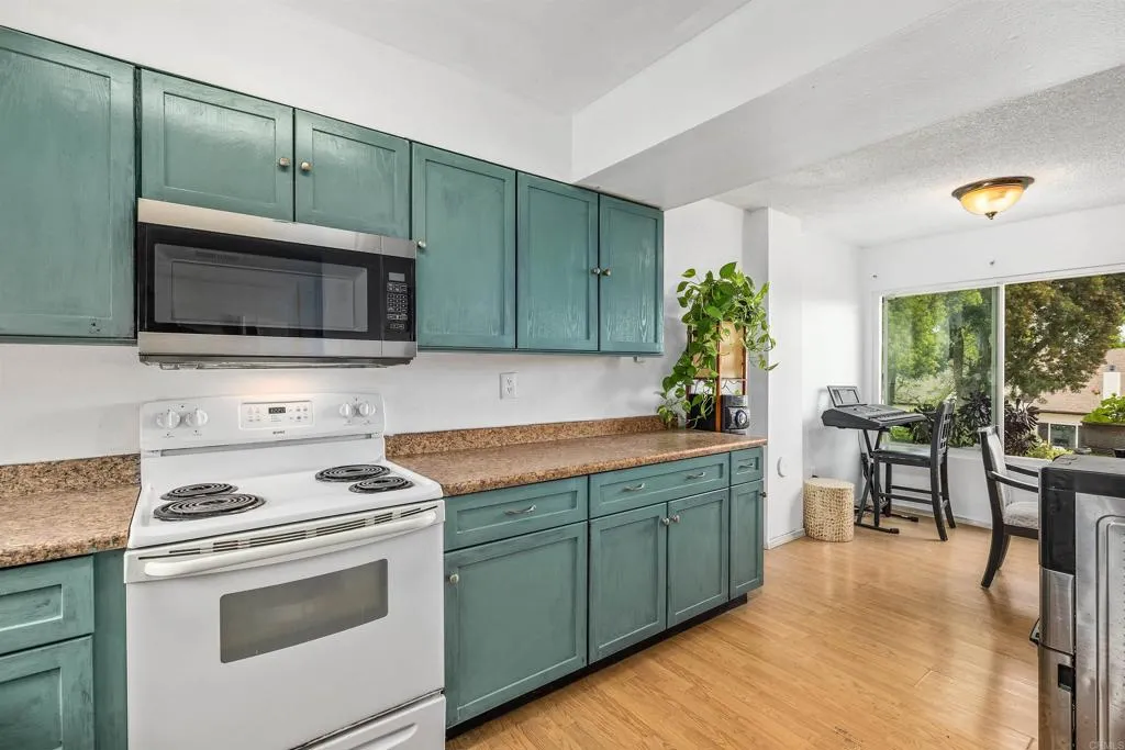 https://cdn.realtyfeed.com/cdn/127/306478430/0142ebed87e5401087986176c8173575.webp